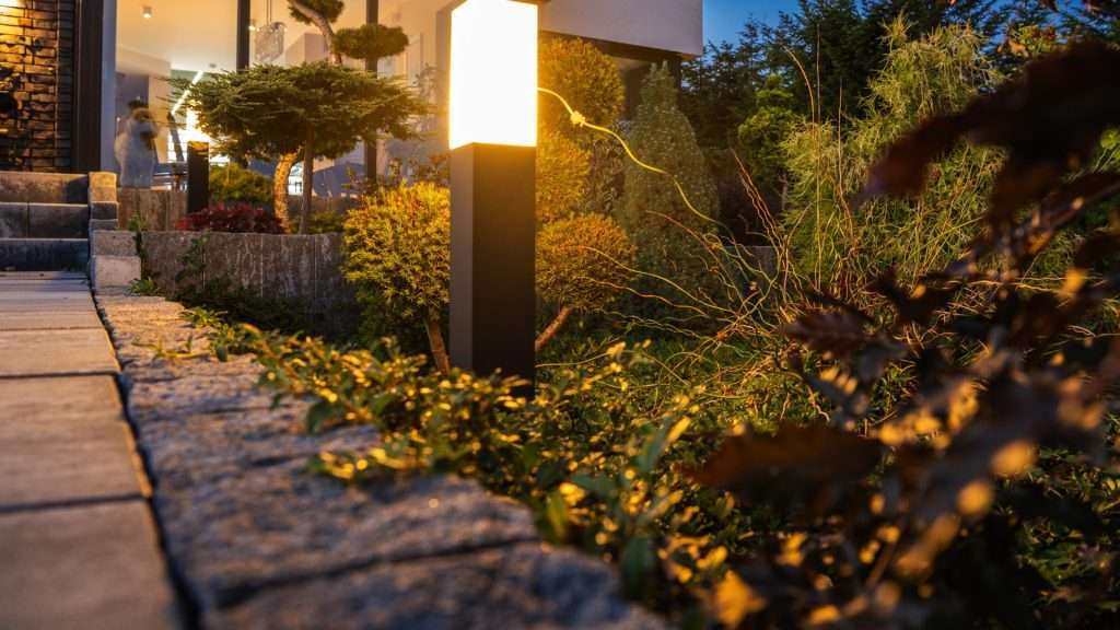 commercial landscaping Tomball, TX